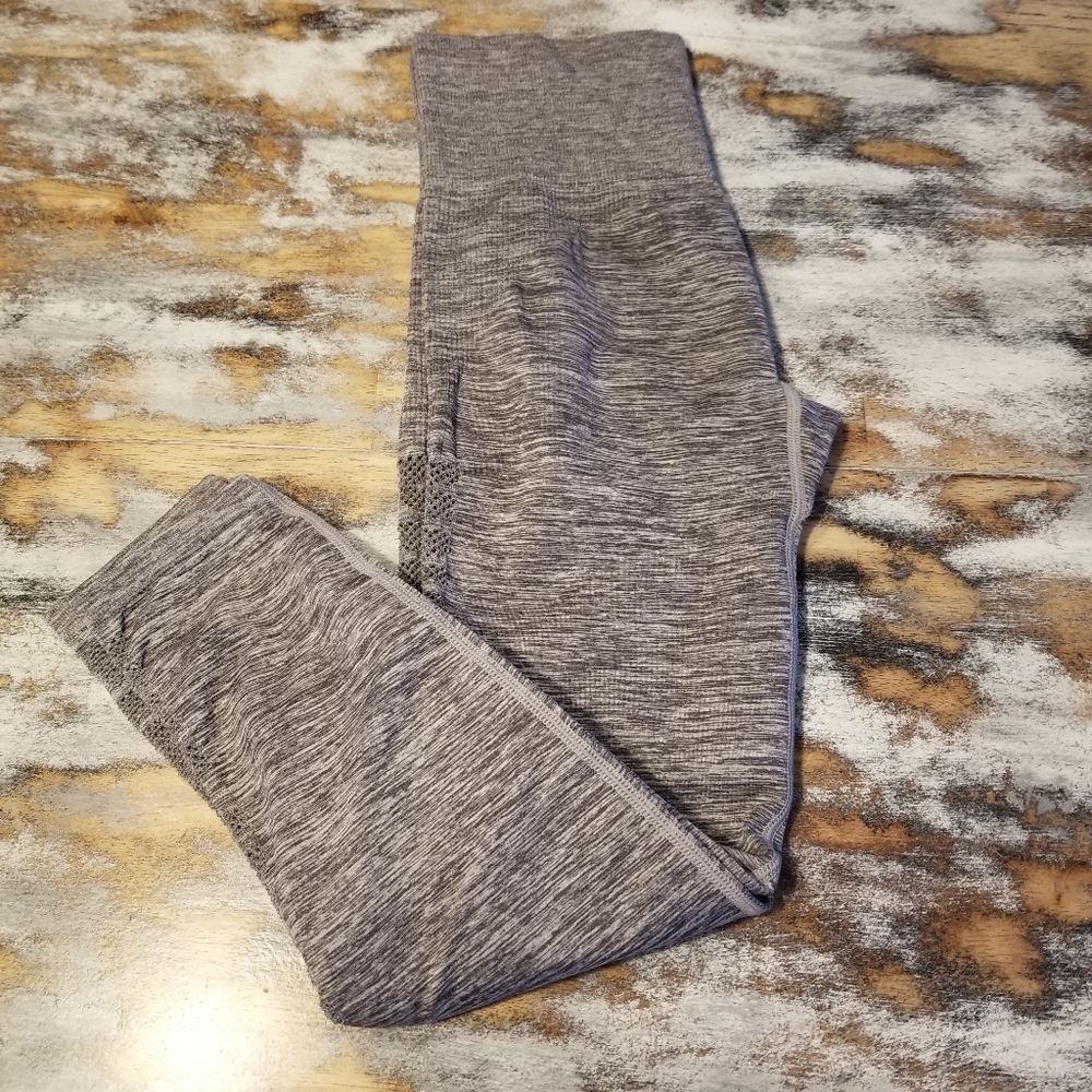 Seamless leggings